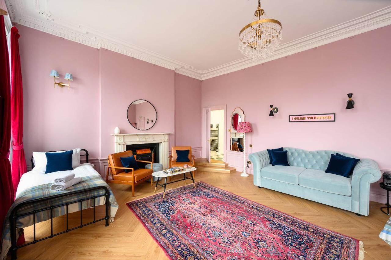 Spacious City Centre Family Room Edinburgh Exterior foto