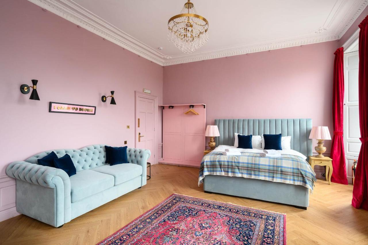 Spacious City Centre Family Room Edinburgh Exterior foto
